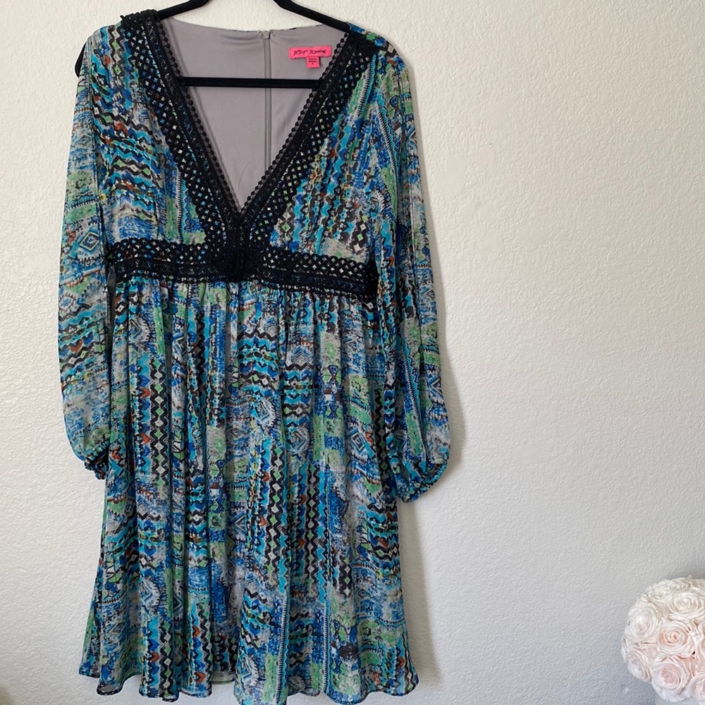Betsy Johnson Cold Shoulder Long Sleeve Baby Doll Dress - Picture 3 of 10